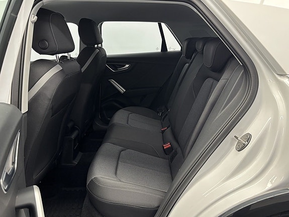 Audi Q2 12 of 18