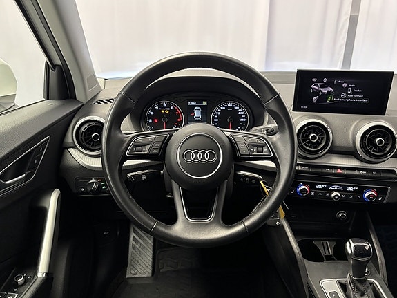Audi Q2 15 of 18