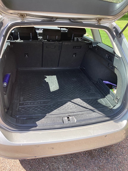 Volkswagen Passat 5 of 5