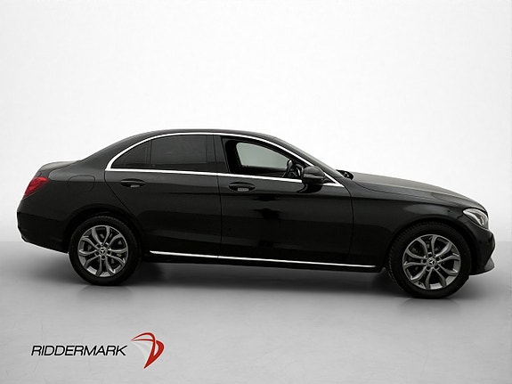 Mercedes-Benz C220 d 4 of 5