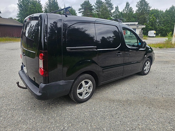Peugeot Partner 3 of 4