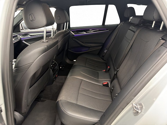 BMW 520d 28 of 30