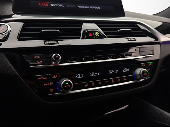 BMW 520d 25 of 30