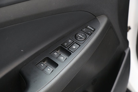 Hyundai Tucson 11 of 30