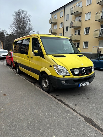Mercedes-Benz Sprinter 319 3 of 14
