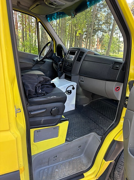 Mercedes-Benz Sprinter 319 7 of 14