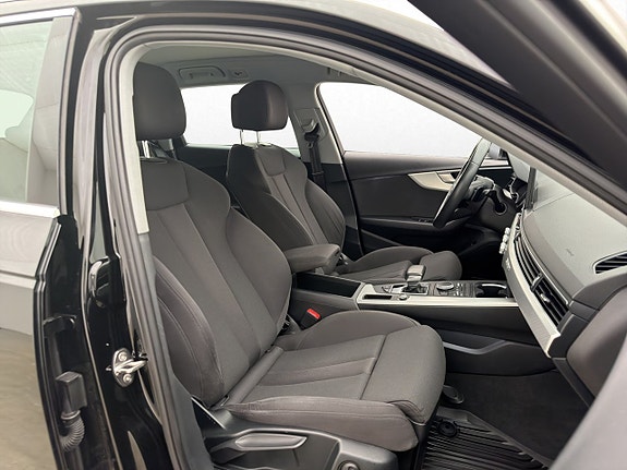Audi A4 24 of 30