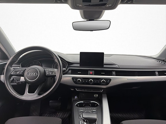 Audi A4 18 of 30