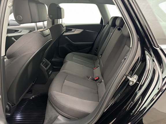 Audi A4 26 of 30