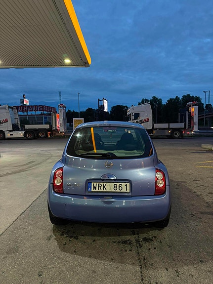 Nissan Micra 2 of 3