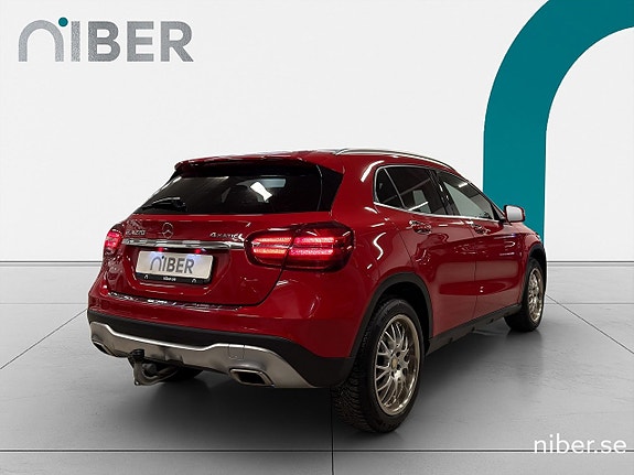 Mercedes-Benz GLA220 7 of 21