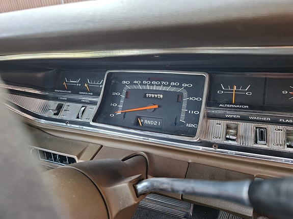 Plymouth Fury 19 of 19