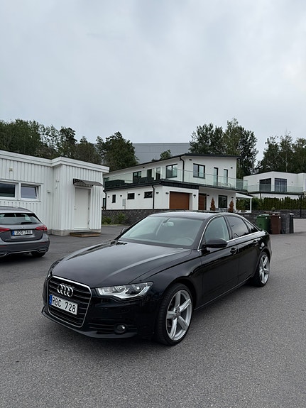 Audi A6 2 of 27