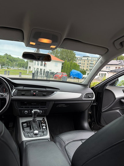 Audi A6 25 of 27