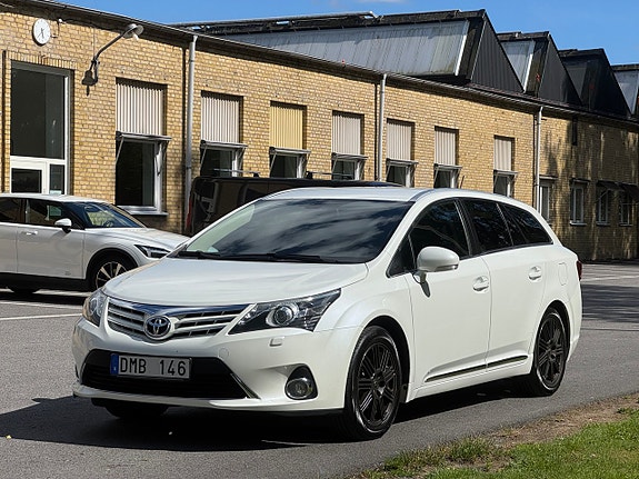 Toyota Avensis 13 of 21