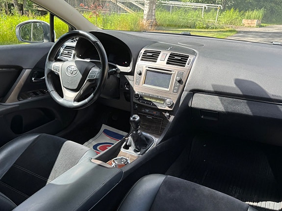Toyota Avensis 20 of 21