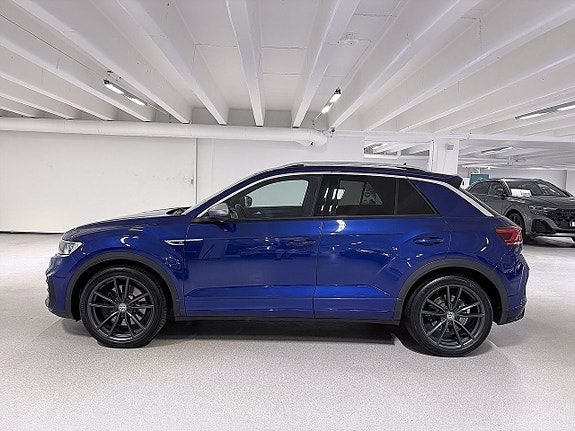 Volkswagen T-Roc 8 of 30