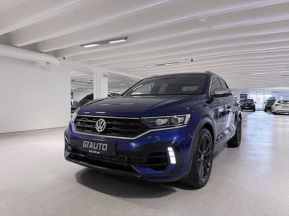 Volkswagen T-Roc 9 of 30