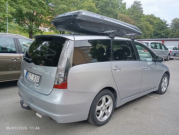 Mitsubishi Grandis 4 of 5