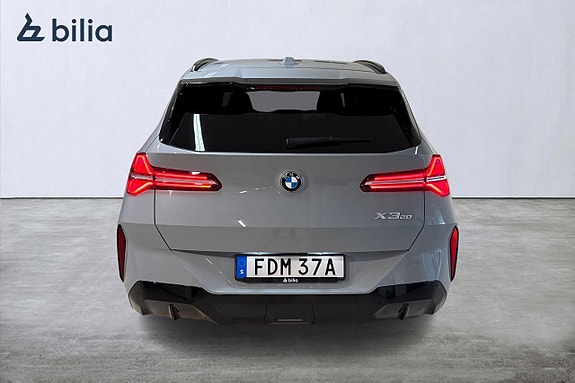 BMW X3 4 of 5