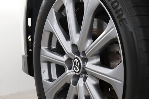 Mazda CX-60 12 of 29