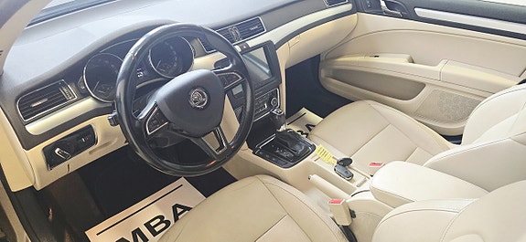 Skoda Superb 13 of 22