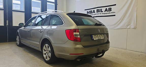 Skoda Superb 11 of 22