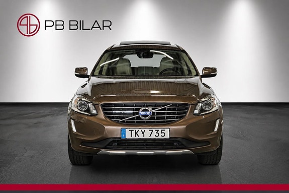 Volvo XC60 3 of 22