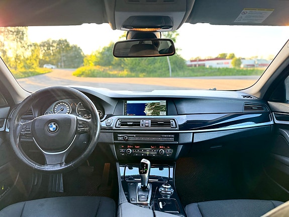 BMW 520d 7 of 17