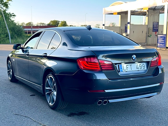 BMW 520d 4 of 17