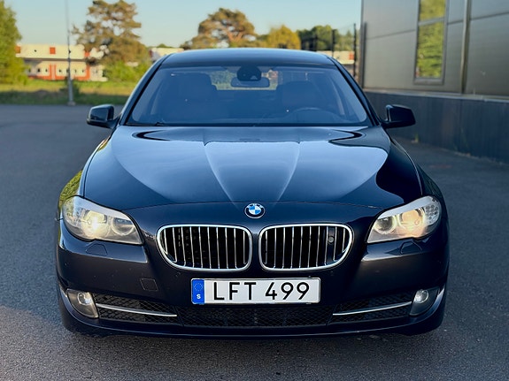 BMW 520d 3 of 17