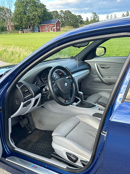 BMW 120d 6 of 8
