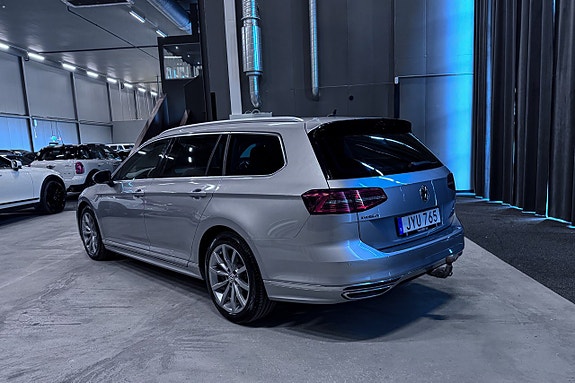 Volkswagen Passat 4 of 5