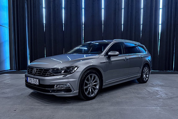 Volkswagen Passat 2 of 5