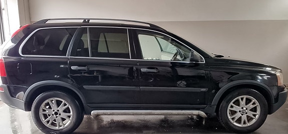 Volvo XC90 5 of 5