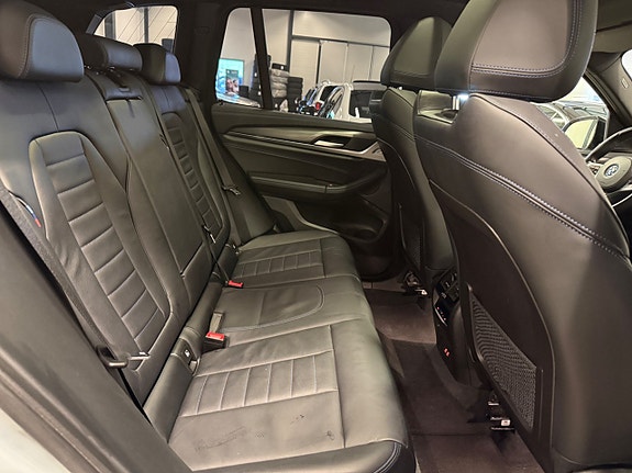 BMW X3 20 of 28