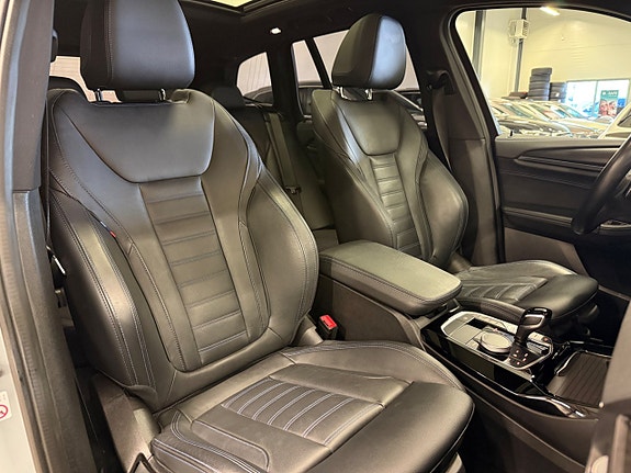 BMW X3 17 of 28