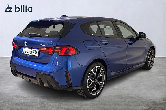 BMW 120 9 of 19