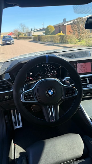 BMW M240i 8 of 9