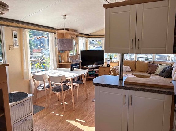 Willerby Granada 2 of 10