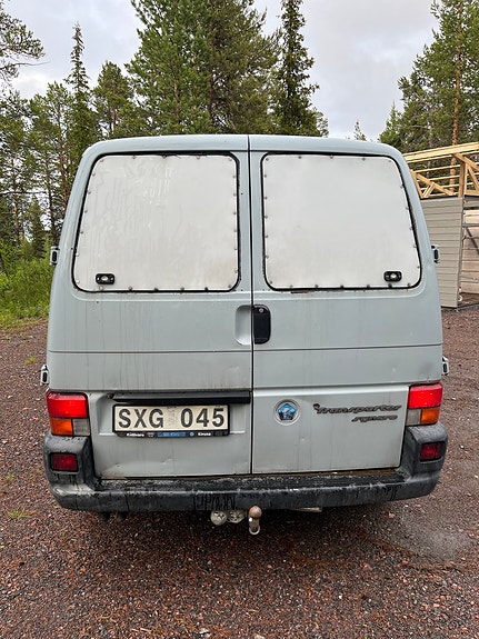 Volkswagen Transporter 4 of 5