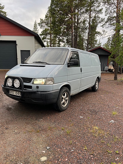 Volkswagen Transporter 2 of 5