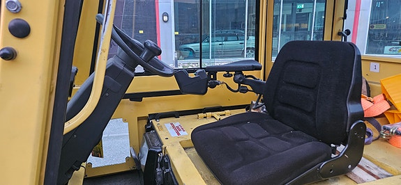 Hyster 5.50 XL 3 of 6