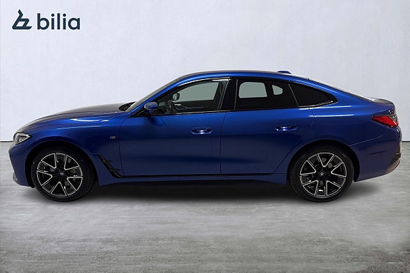 BMW i4 3 of 5