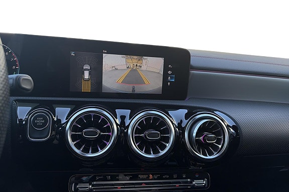 Mercedes-Benz CLA250 e 17 of 23