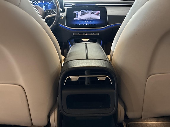 Mercedes-Benz E300 de 29 of 30