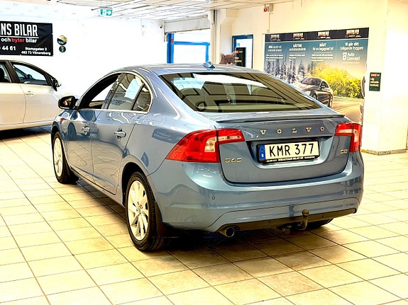 Volvo S60 5 of 5