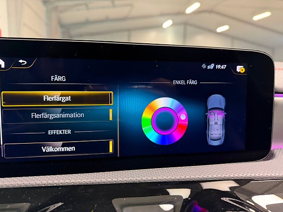 Mercedes-Benz CLA250 17 of 21