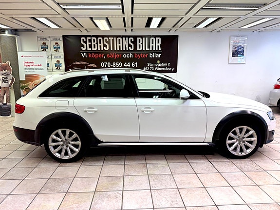 Audi A4 allroad 2 of 5