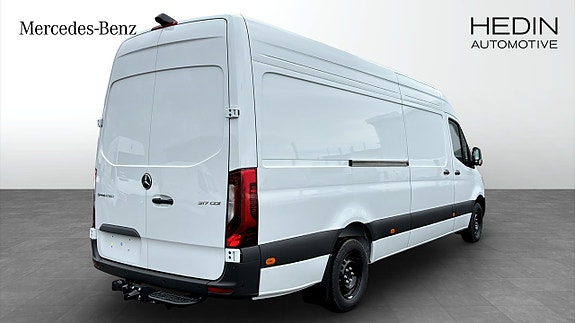 Mercedes-Benz Sprinter 317 2 of 11